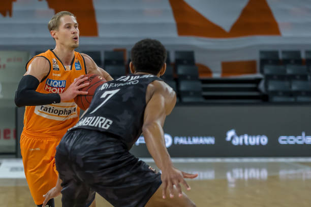 上的坚持 上的坚持