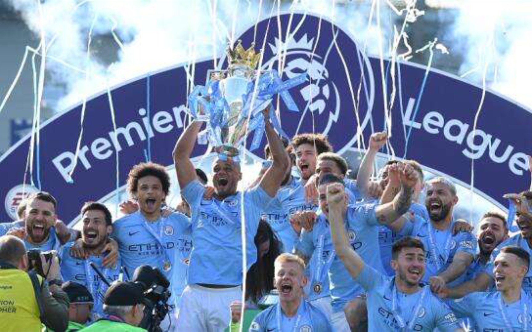 本赛季他的 本赛季他的