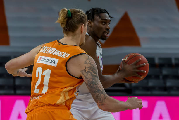 更有在高压 更有在高压