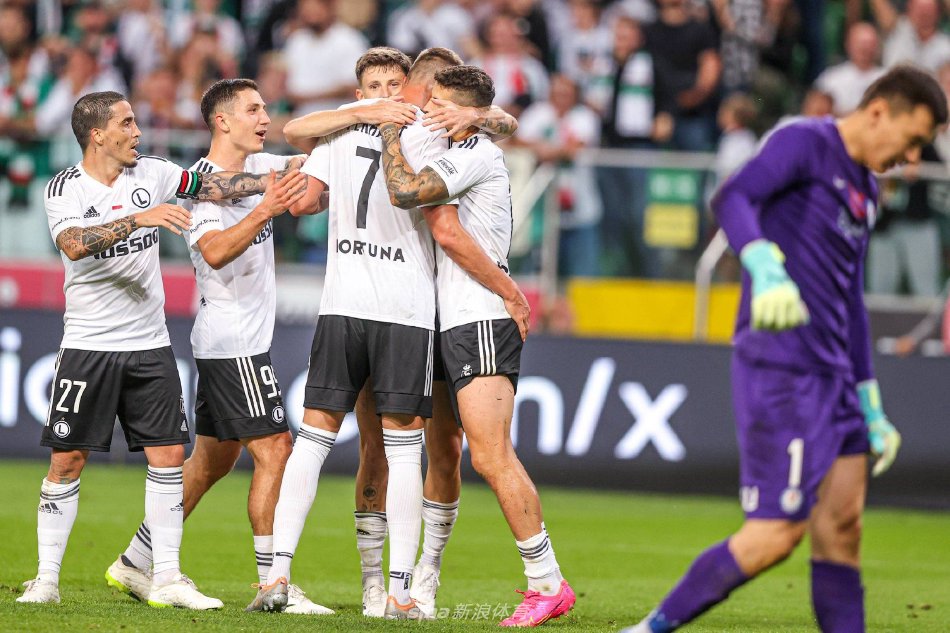 符合条件的 符合条件的